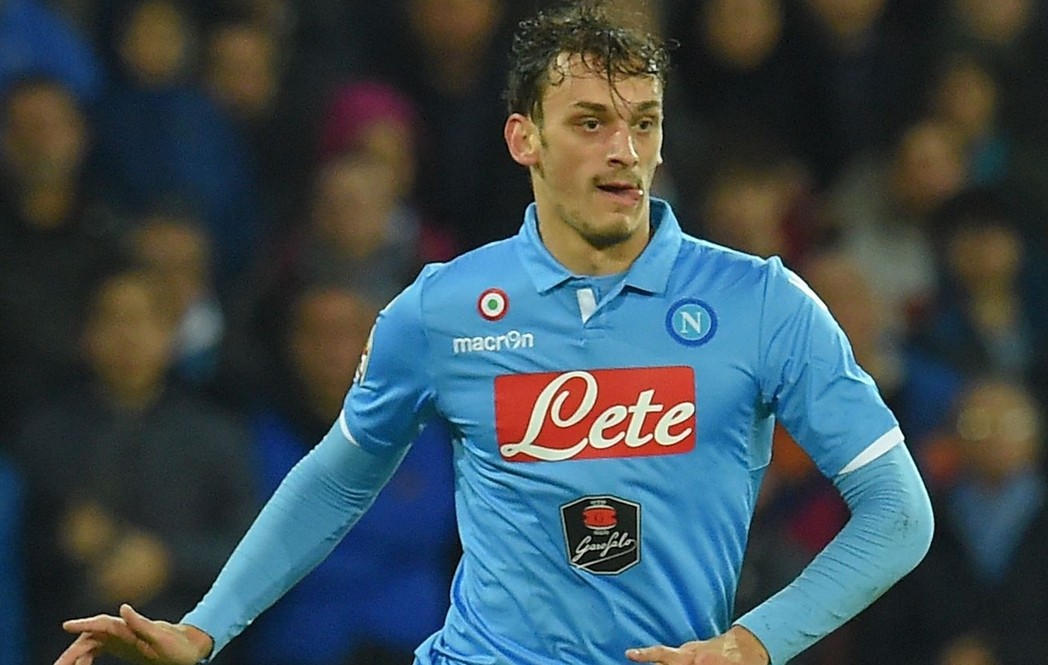 中超最新赛程与积分榜：上海海港、上海申花领跑