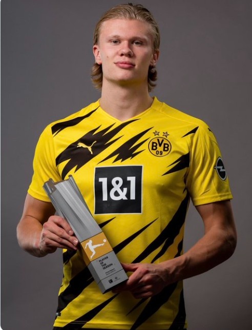 4人破门锋线齐开花 巴萨5-0毕巴挺进决赛