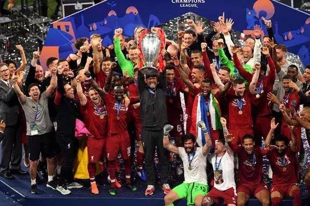 西甲-皇马5-1贝蒂斯 贡萨洛帽子戏法巴萨2-0比利亚雷亚尔 亚马尔破门+造红牌